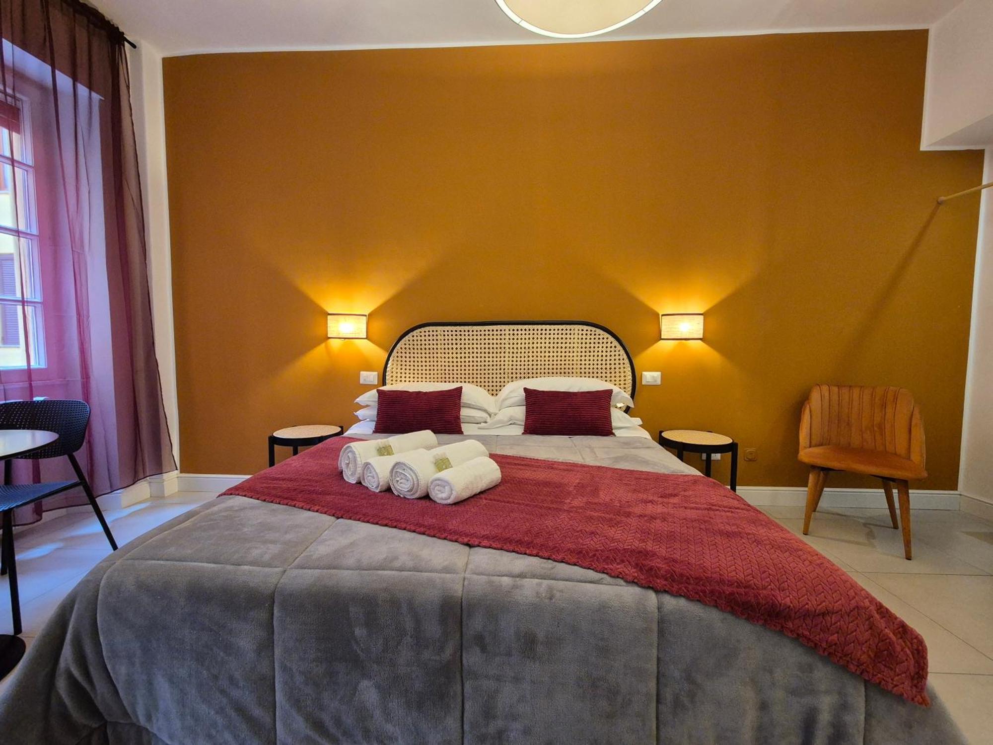 Iaio Luxury Roma